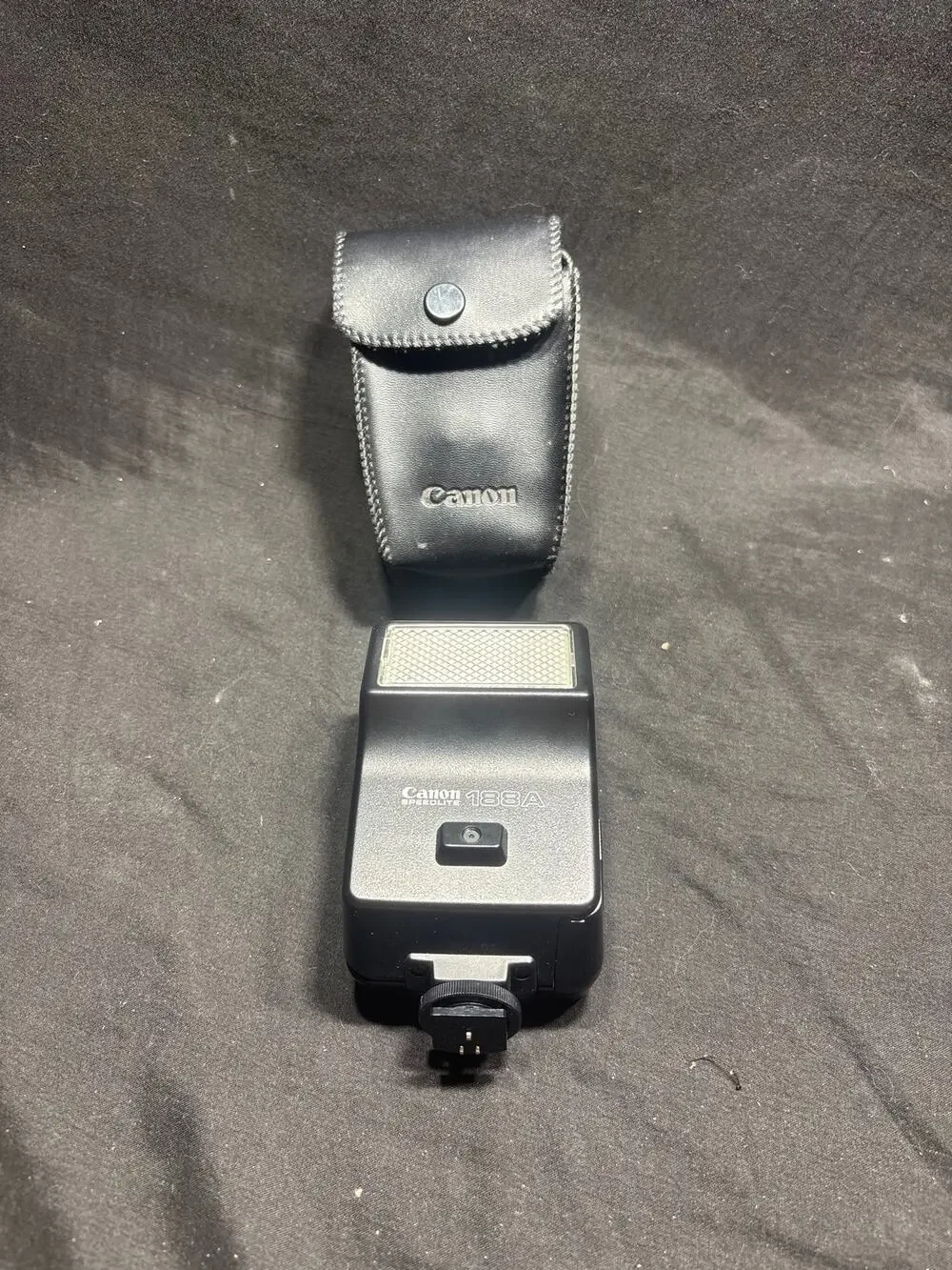 Canon Speedlite 188A Electronic Flash Unit w/ Case for AE-1 AE-1P A-1 Not Tested